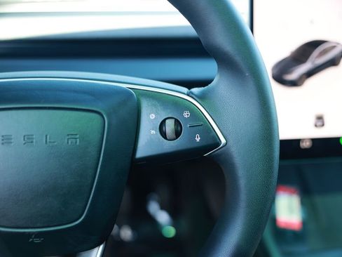 Used 2024 Tesla Model 3 Standard Range RWD image 21