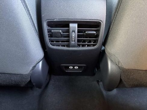 Certified 2024 Toyota Corolla Cross LE FWD image 20