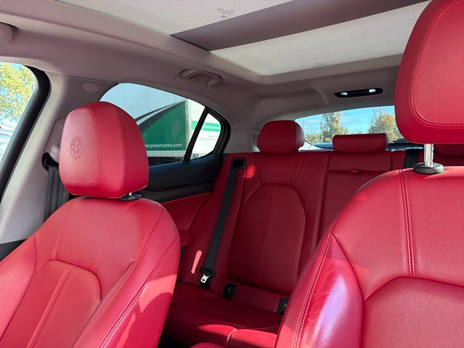 Used 2021 Alfa Romeo Stelvio Ti w/ Active Assist 2 Package TI AWD/4WD image 16