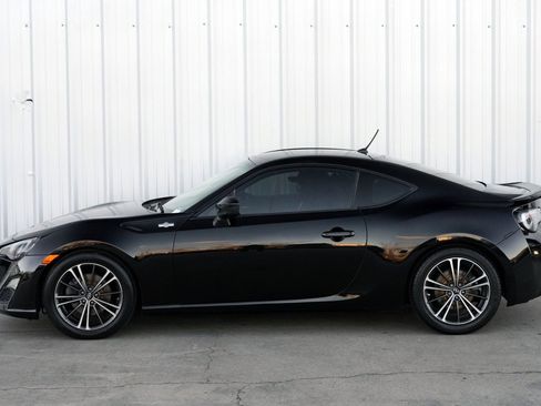 Used 2014 Scion FR-S Monogram Series image 35