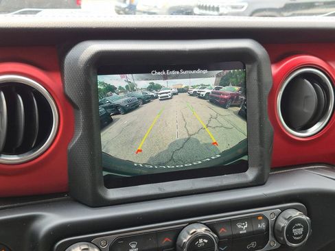 Used 2021 Jeep Wrangler Unlimited Rubicon AWD/4WD image 20