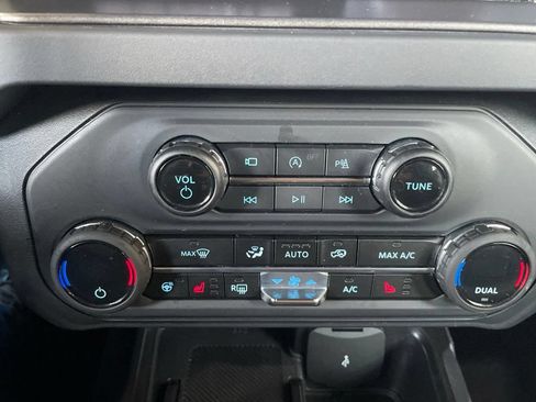 Certified 2025 Ford Bronco Badlands AWD/4WD image 24
