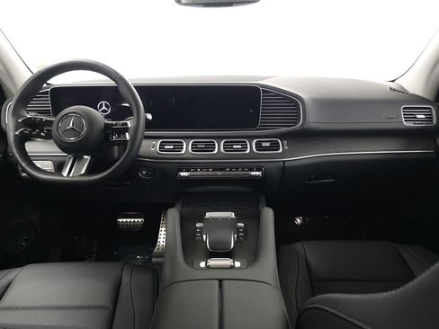 Used 2026 Mercedes-Benz GLS 450 4MATIC image 27