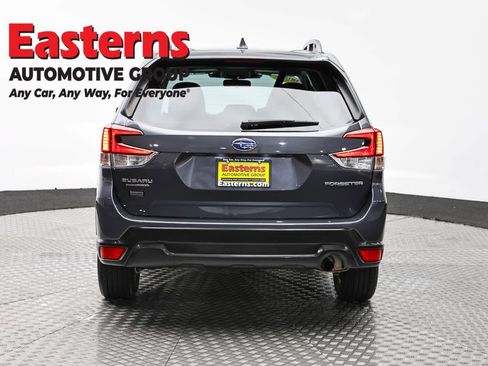 Used 2023 Subaru Forester Premium AWD/4WD image 6
