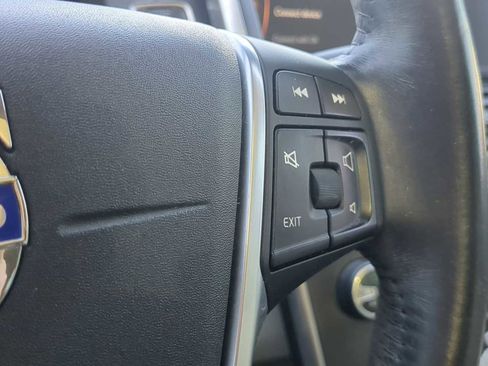 Used 2015 Volvo XC60 T5 Premier w/ Protection Package image 25