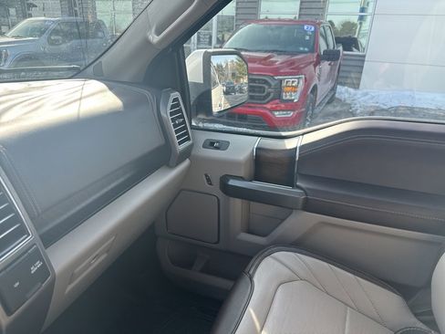 Used 2019 Ford F150 Limited image 17
