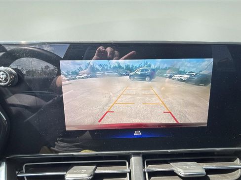 Used 2024 Chevrolet Trax RS w/ Driver Confidence Package image 19