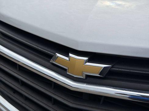 Used 2019 Chevrolet Equinox LT FWD image 13