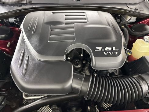 Used 2023 Chrysler 300 S image 31