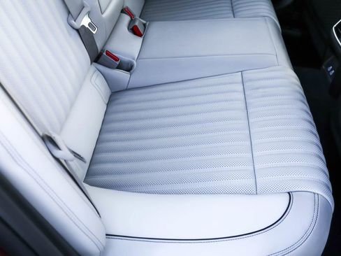 Used 2026 Genesis G70 3.3T Sport Prestige image 37