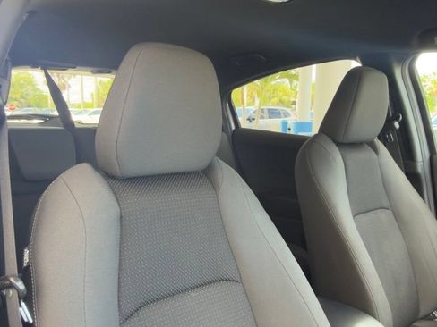 Used 2022 Honda HR-V Sport image 8