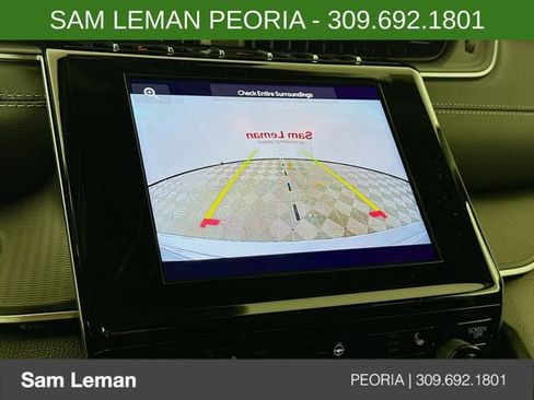 New 2025 Jeep Grand Cherokee Laredo X w/ Luxury Tech Group I image 13