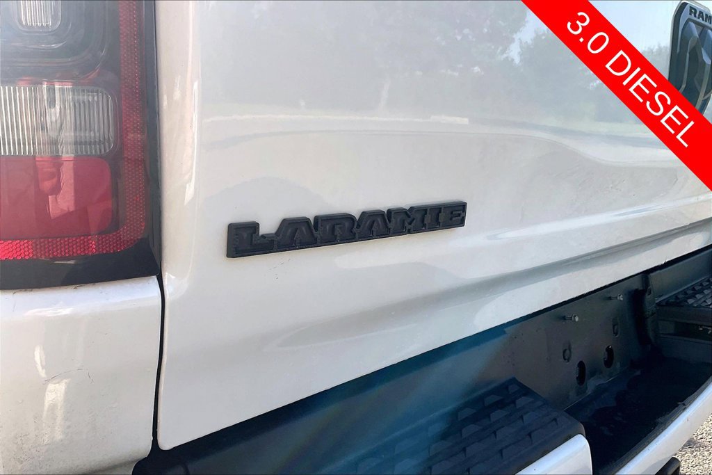 Used 2022 RAM 1500 Laramie AWD/4WD image 11