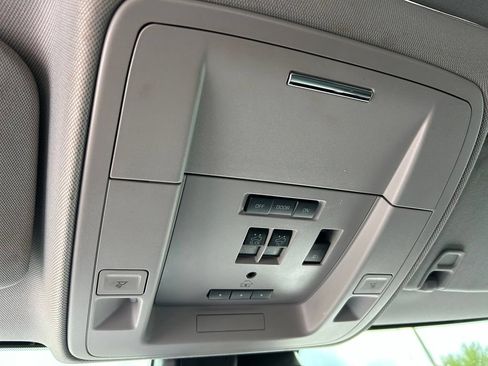 Used 2019 Chevrolet Silverado 2500 LTZ w/ Duramax Plus Package AWD/4WD image 69