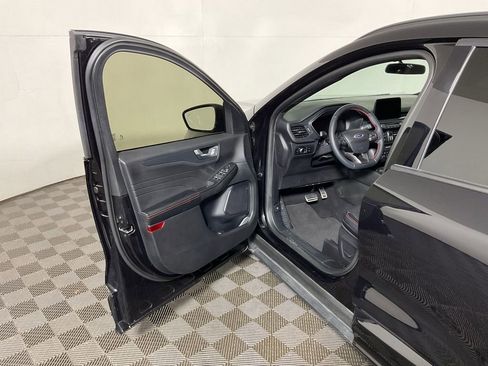 Used 2024 Ford Escape ST-Line AWD/4WD image 19