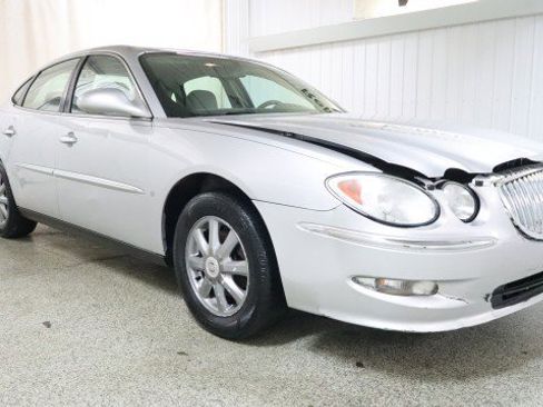 Used 2009 Buick LaCrosse CX image 5