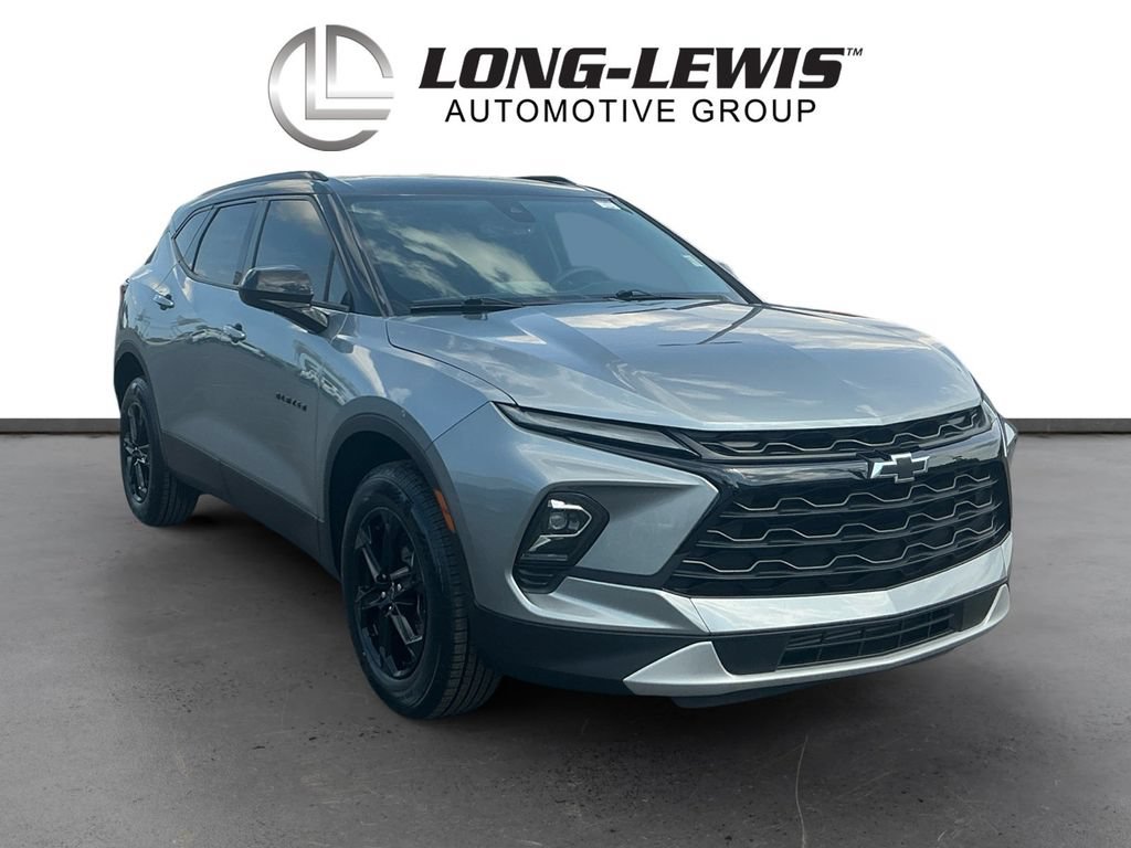 Used 2024 Chevrolet Blazer LT w/ Convenience Package FWD image 10