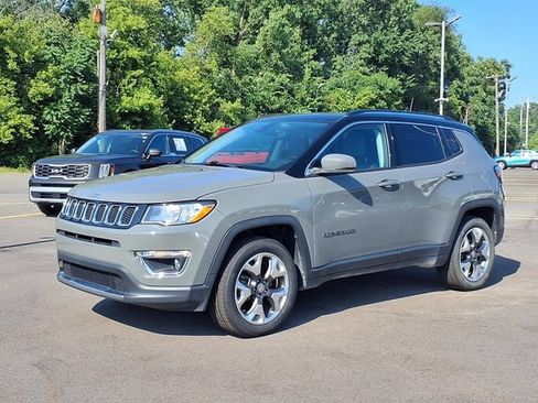 Used 2019 Jeep Compass Limited AWD/4WD image 1