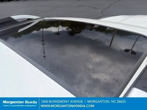 Used 2025 Subaru Outback Touring XT w/ Popular Package #2 AWD/4WD image 11