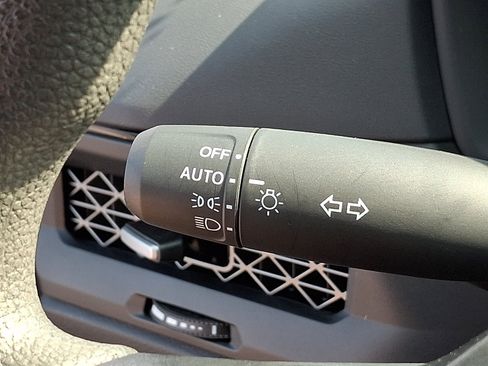 Used 2025 Honda Accord SE image 26