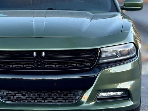 Used 2019 Dodge Charger SXT w/ Cold Weather Package image 11