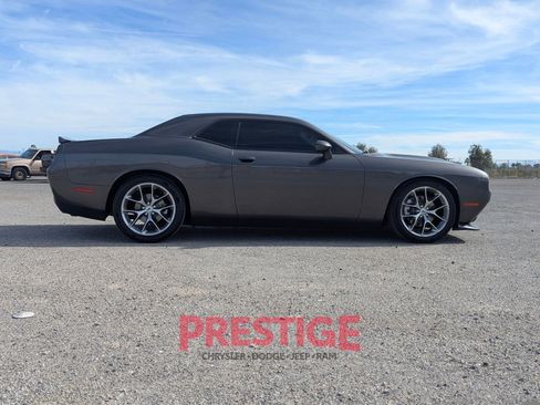 Used 2022 Dodge Challenger GT image 6