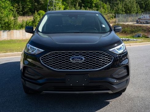 Used 2023 Ford Edge SE AWD/4WD image 2