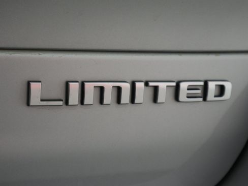 Used 2021 Jeep Grand Cherokee L Limited w/ Trailer Tow Group (B) AWD/4WD image 37