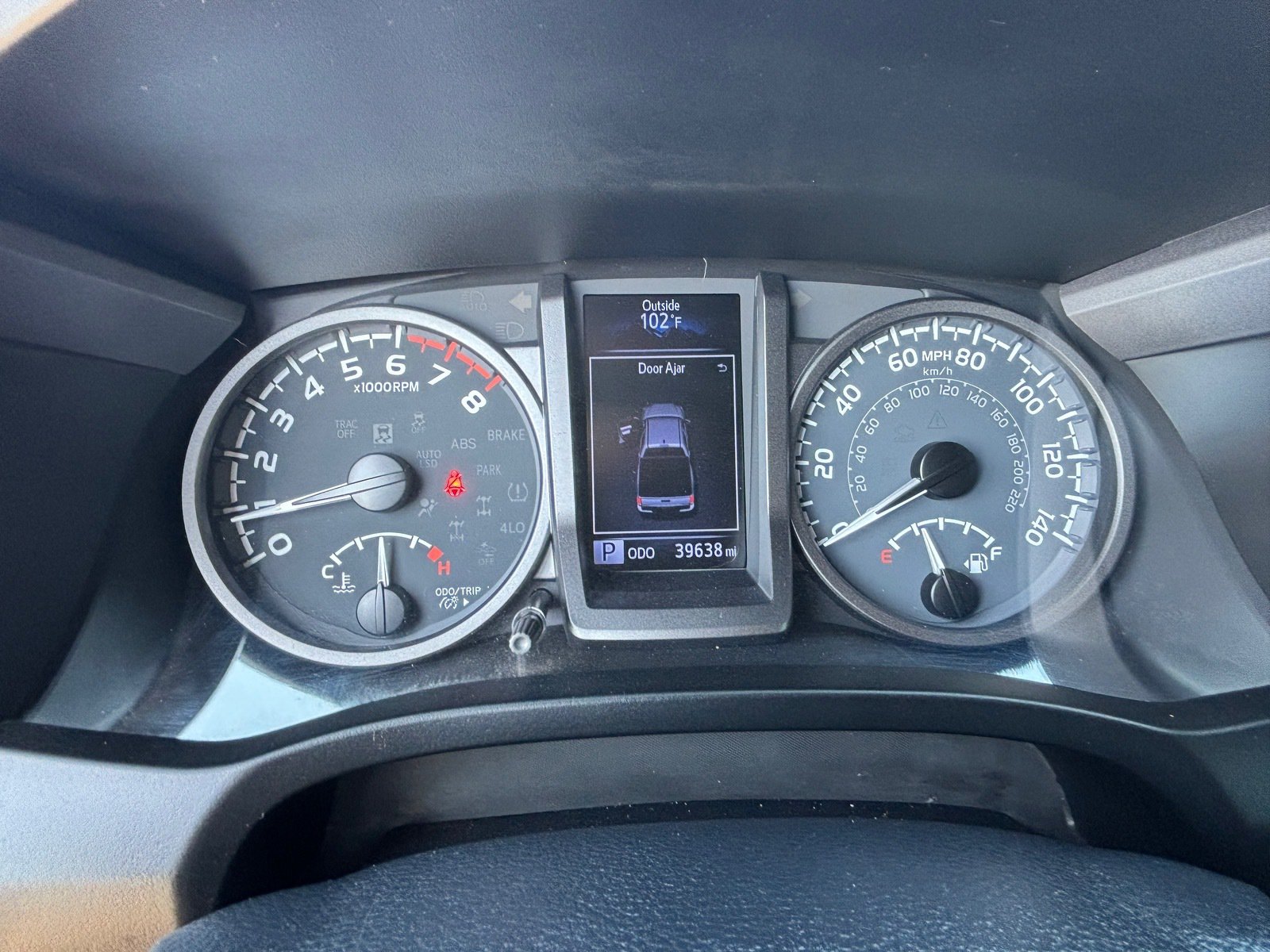 Used 2020 Toyota Tacoma TRD Sport w/ Technology Package RWD image 13