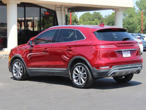 Used 2019 Lincoln MKC Select w/ Select Plus Package FWD image 6