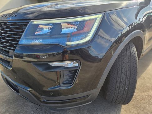 Used 2018 Ford Explorer Sport w/ Equipment Group 401A AWD/4WD image 34