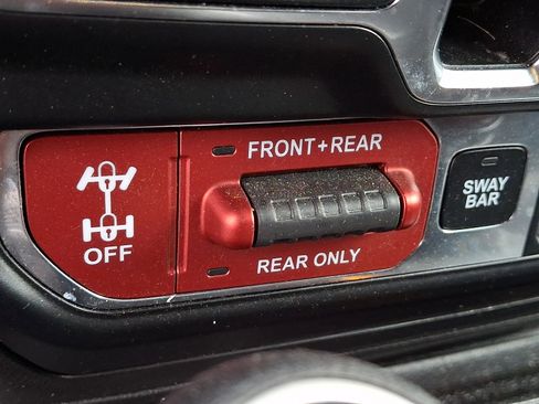 Used 2022 Jeep Wrangler Unlimited Rubicon 4xe AWD/4WD image 25