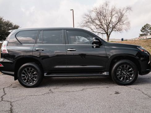 Used 2023 Lexus GX 460 Premium image 9