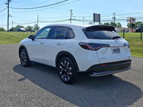 Certified 2026 Honda HR-V EX-L image 4