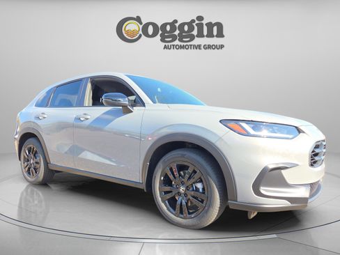 New 2026 Honda HR-V Sport image 8