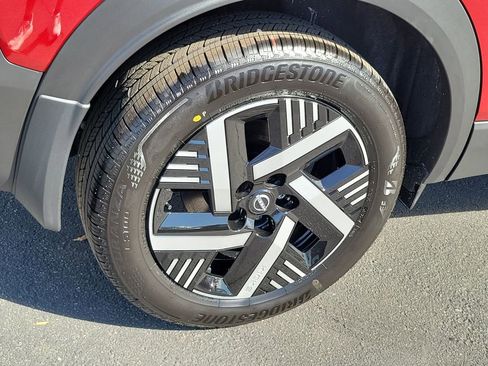 New 2026 Nissan Kicks SV w/ SV Premium Package image 3