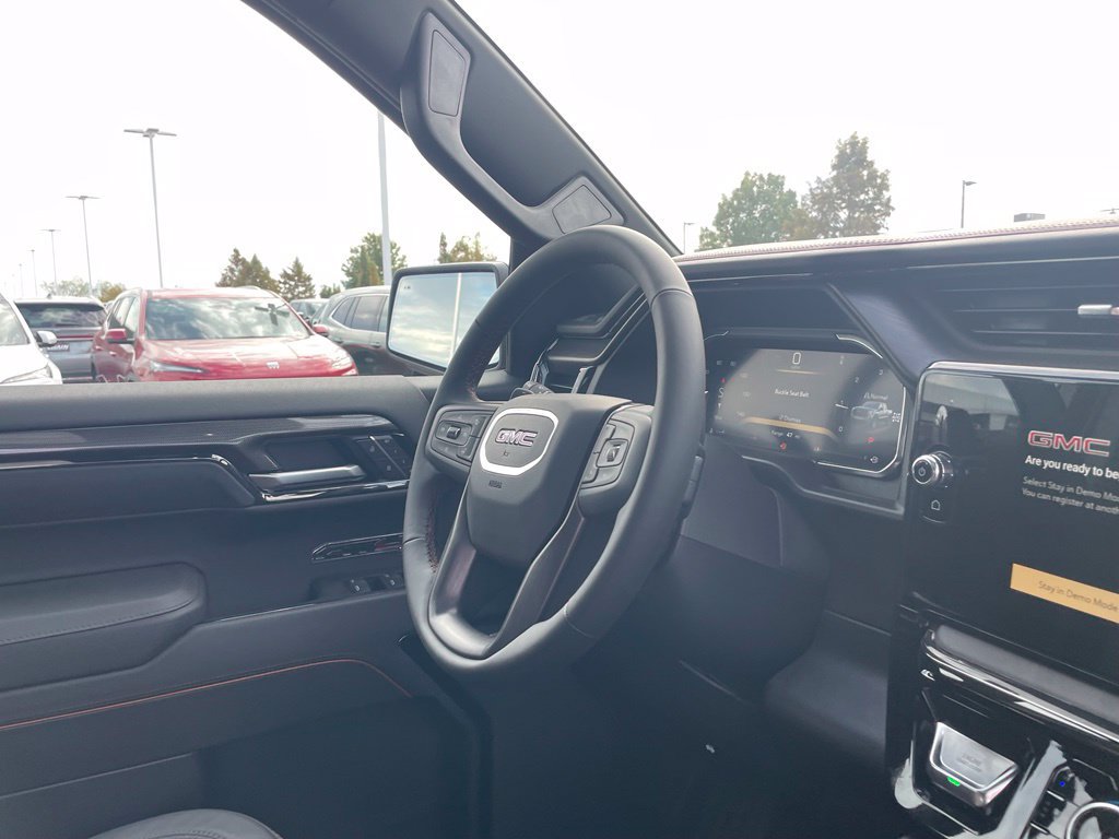 New 2026 GMC Sierra 1500 AT4 w/ AT4 Premium Package AWD/4WD image 31