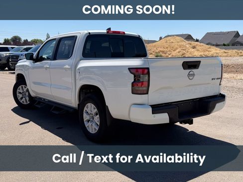 Used 2023 Nissan Frontier SV w/ SV Convenience Package AWD/4WD image 5