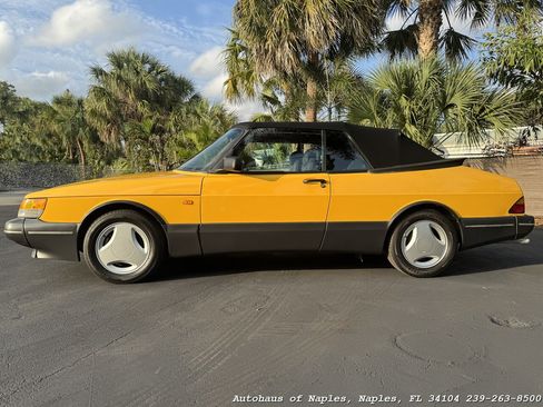 Used 1991 Saab 900 Turbo FWD image 5