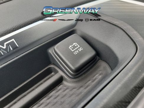 New 2025 RAM 2500 Big Horn AWD/4WD image 24