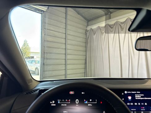 Used 2026 Nissan Sentra SR w/ Floor Mat Package FWD image 26