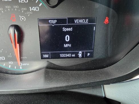 Used 2020 Chevrolet Trax LT FWD image 22