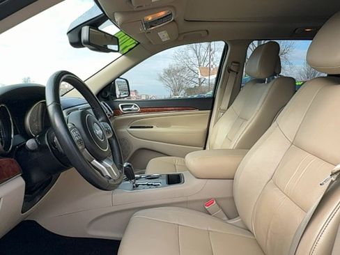 Used 2013 Jeep Grand Cherokee Limited image 14