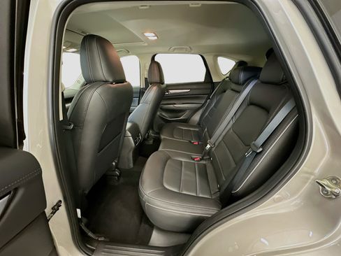 Used 2025 MAZDA CX-5 AWD 2.5 S w/ Preferred Package image 30