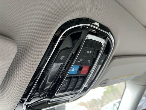 Used 2023 Jeep Grand Cherokee Overland image 20