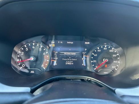 Used 2023 Jeep Compass Limited image 23