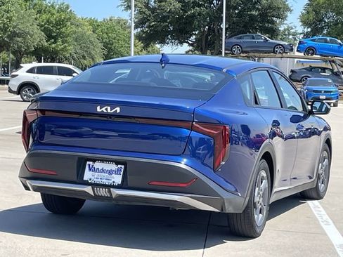Used 2025 Kia K4 FWD image 4
