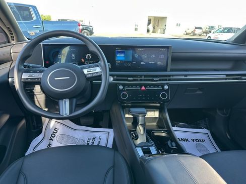 Used 2025 Hyundai Santa Cruz SEL image 22