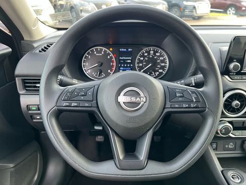 Used 2024 Nissan Sentra S image 19
