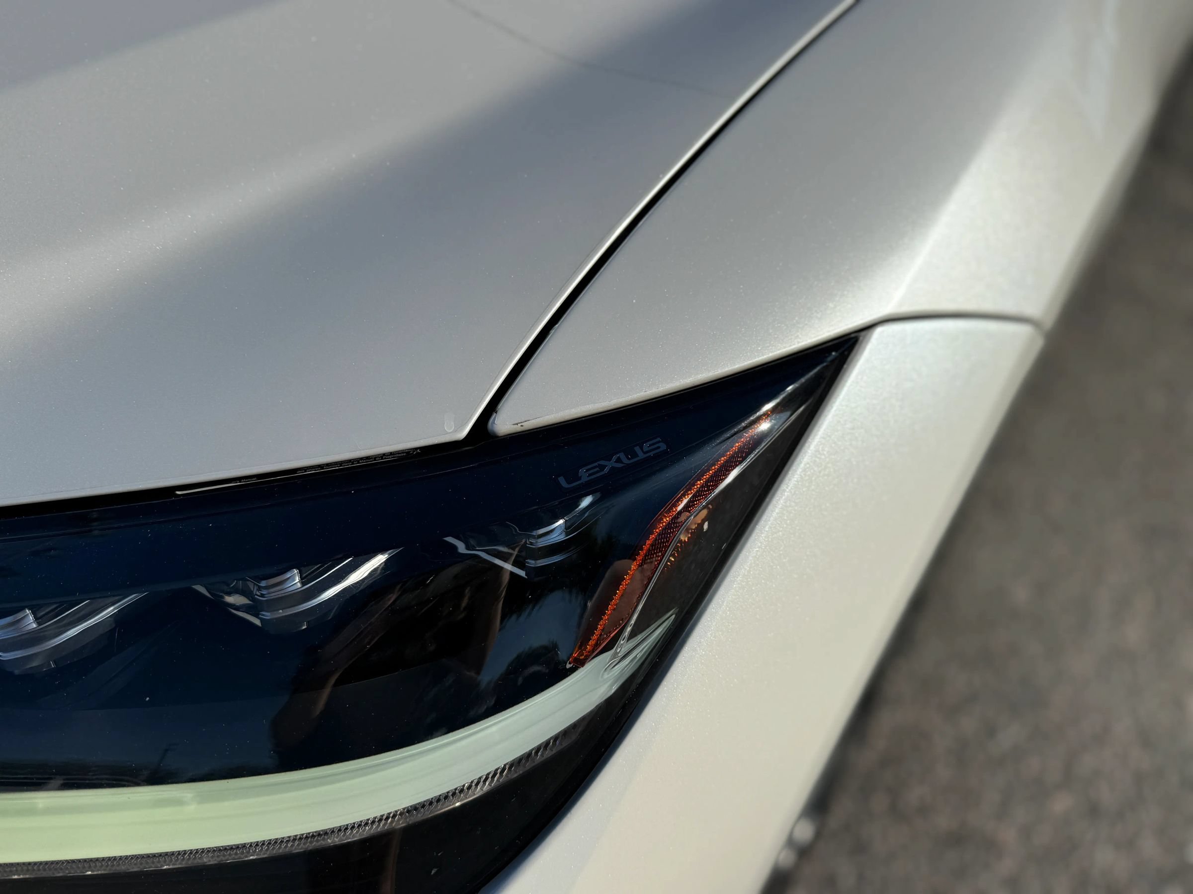 Used 2022 Lexus LS 500 w/ Interior Upgrade Package RWD image 3